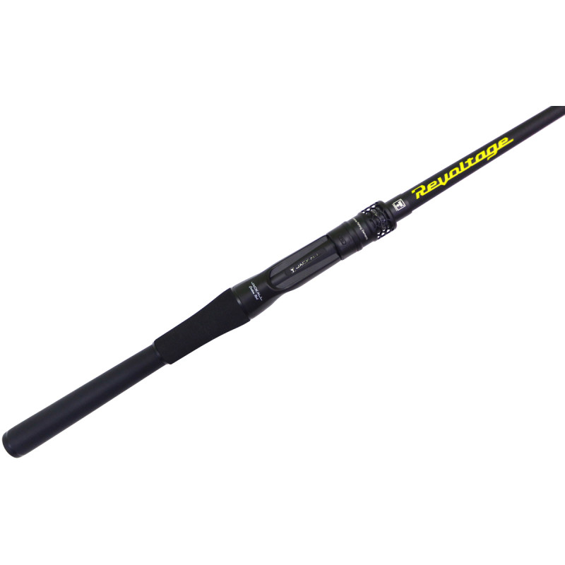 Кастингове вудилище Jackall Revoltage RV-C68ML-FML 2.03m 5-18g
